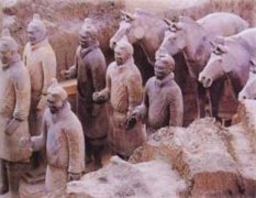 西安旅游线路兵马俑-华清池-秦陵地宫一日游